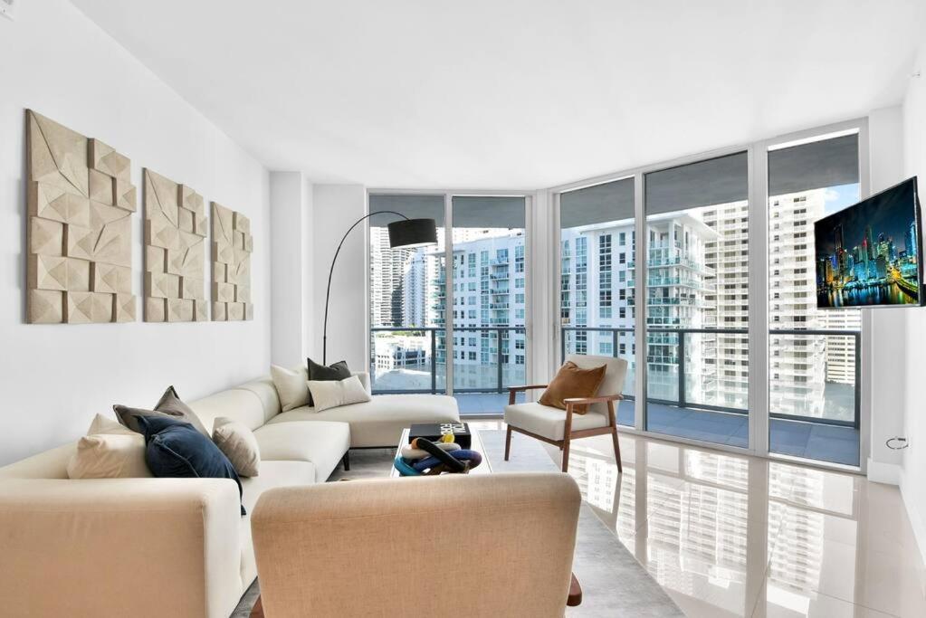 Lovely Upscale Condo Gorgeous View 2Bd 2Bath In Brickell Miami Exterior foto